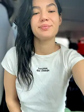 MeekyRich online show from October 2, 2025, 3:13 am