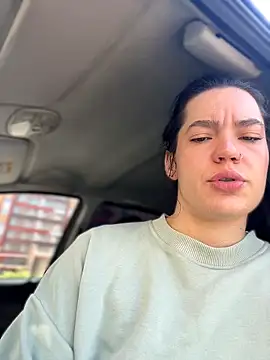 Snapshot of MeekyRich chatting on June 13, 2026, 4:10 am MeekyRich online show from June 13, 2026, 4:10 am