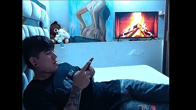 SmithBrigerton online show from October 20, 2025, 8:53 pm