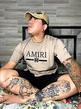 SmithBrigerton online show from November 8, 2025, 6:40 pm