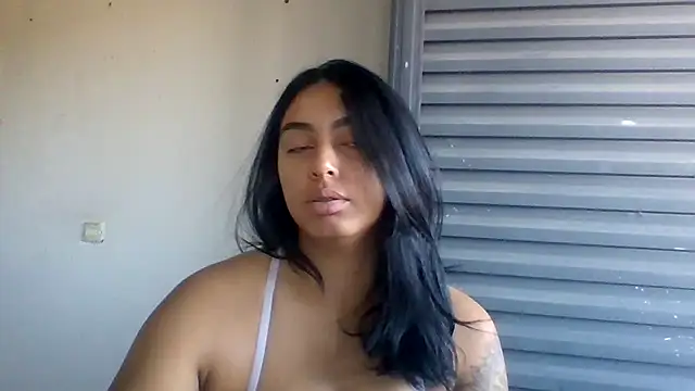 querida777 online show from September 17, 2025, 1:46 pm