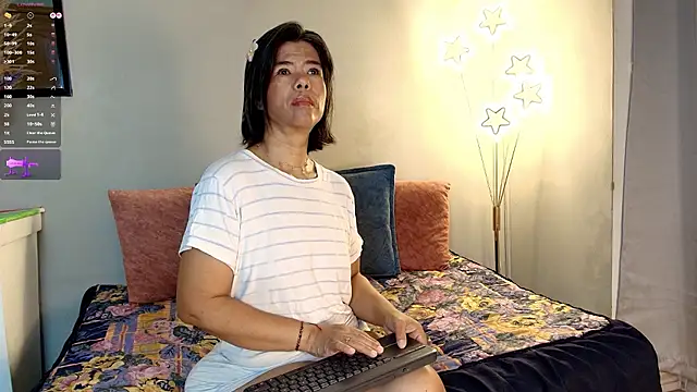 Snapshot of cinderella_jackson chatting on July 23, 2026, 11:41 am cinderella jackson online show from July 23, 2026, 11:41 am