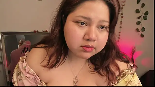 Paprika  online show from September 17, 2025, 5:25 pm