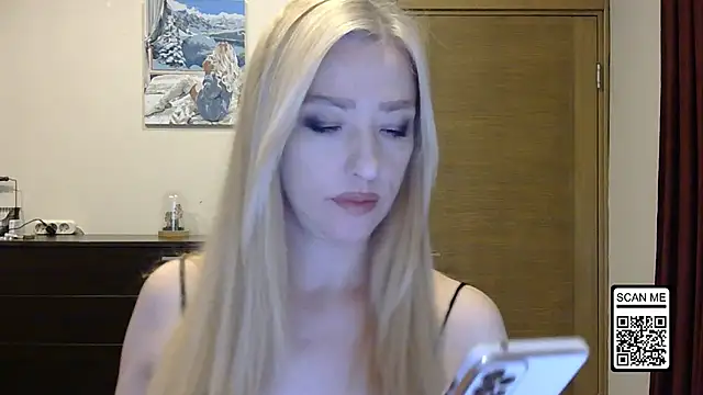 Wild Silk Desire online show from October 4, 2025, 1:09 pm