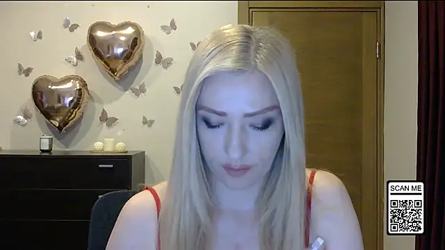Snapshot of Wild_Silk_Desire chatting on June 5, 2026, 3:07 pm Wild Silk Desire online show from June 5, 2026, 3:07 pm