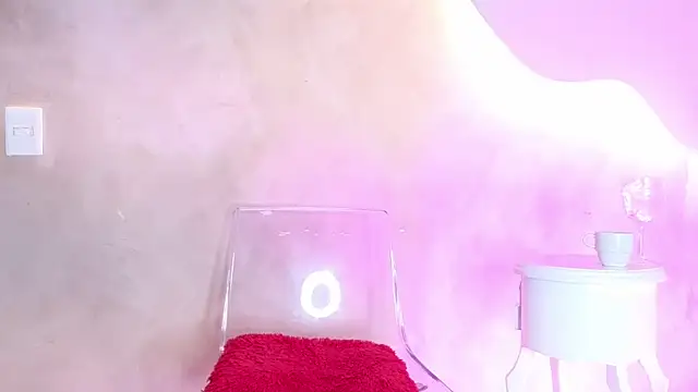 GingerMoon  online show from April 8, 2026, 4:07 pm