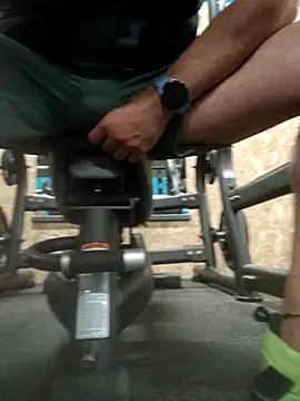 Snapshot of CloudyMuscleBeefy chatting on September 15, 2025, 1:16 am CloudyMuscleBeefy online show from September 15, 2025, 1:16 am