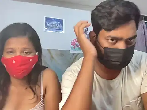 Snapshot of Tamil_india_couples_ chatting on March 7, 2026, 6:05 pm Tamil india couples online show from March 7, 2026, 6:05 pm