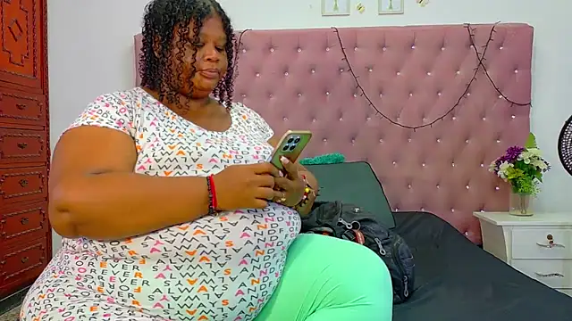 Exoticbigmandy online show from October 9, 2025, 9:13 pm