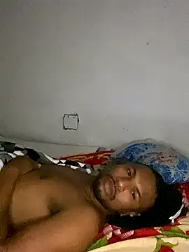 soy-tuyo- online show from November 12, 2025, 4:24 am