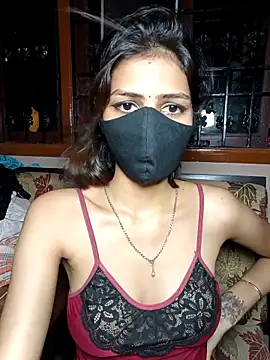 Snapshot of Isha_Sax chatting on September 23, 2025, 7:28 pm Isha Sax online show from September 23, 2025, 7:28 pm