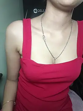 Snapshot of Isha_Sax chatting on November 10, 2025, 7:40 am Isha Sax online show from November 10, 2025, 7:40 am