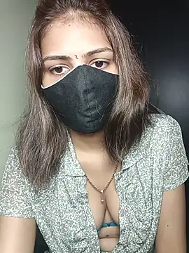 Snapshot of Isha_Sax chatting on November 18, 2025, 7:35 am Isha Sax online show from November 18, 2025, 7:35 am