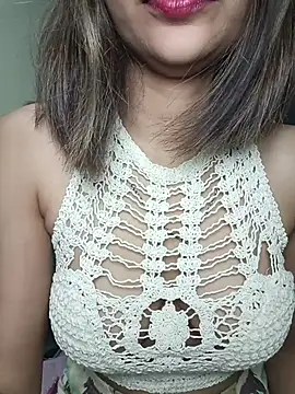 Snapshot of Isha_Sax chatting on November 21, 2025, 7:51 am Isha Sax online show from November 21, 2025, 7:51 am