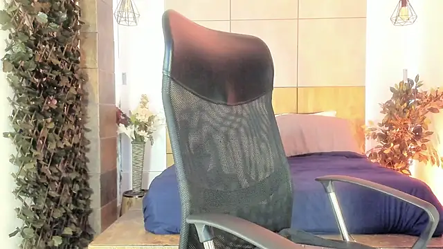 Snapshot of MarcusBlack_ chatting on May 7, 2026, 11:26 am MarcusBlack online show from May 7, 2026, 11:26 am