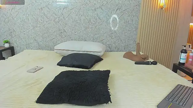 Antonella west online show from April 20, 2026, 9:38 pm