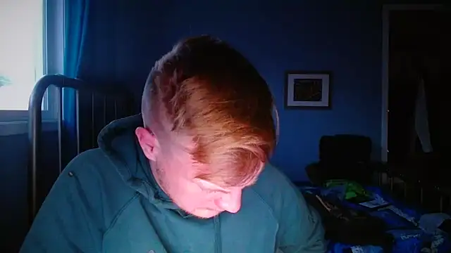 Snapshot of lustylyndon chatting on February 5, 2026, 3:05 pm lustylyndon online show from February 5, 2026, 3:05 pm