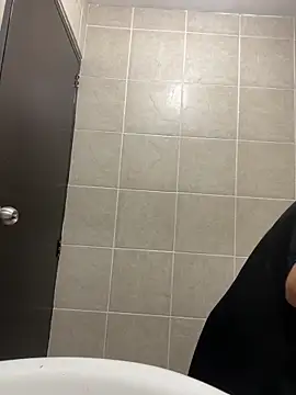 AnnahiBaker online show from March 6, 2026, 9:55 pm