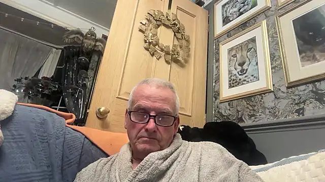 poggles online show from March 29, 2026, 7:25 pm