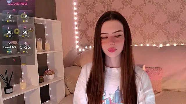 HolyMiax online show from June 15, 2026, 3:42 am