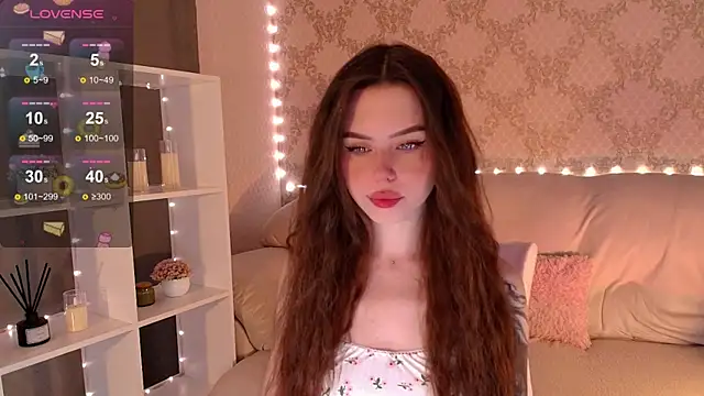 HolyMiax online show from July 20, 2026, 3:43 am
