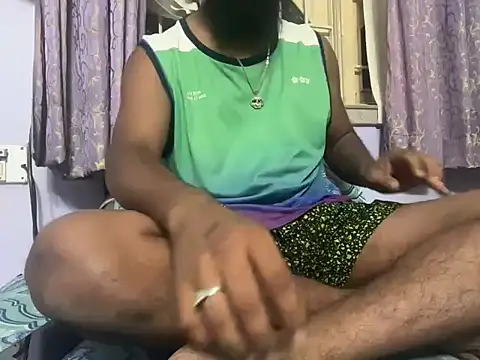 Snapshot of Matt6102 chatting on October 31, 2025, 8:32 pm Matt6102 online show from October 31, 2025, 8:32 pm