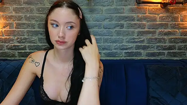 Ivanna  Rose online show from September 24, 2025, 5:11 am