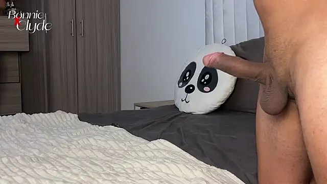 BelleXBeast online show from October 26, 2025, 7:36 am