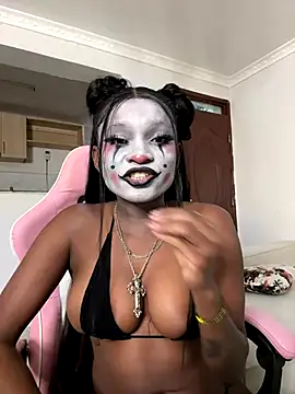 Lil-shawrie online show from October 2, 2025, 12:23 pm