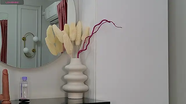 SiennaPierce online show from October 20, 2025, 4:13 am