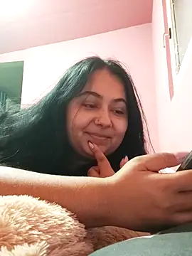 Melissa10 online show from December 1, 2025, 12:04 am