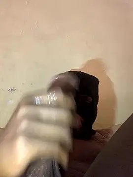 xgeee online show from October 7, 2025, 11:07 am