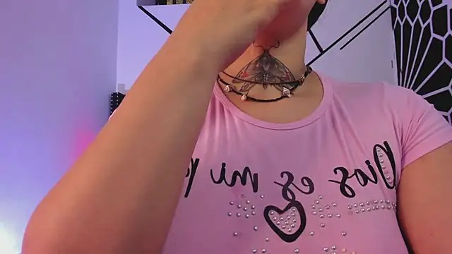 RosalineGrey online show from October 9, 2025, 6:11 am