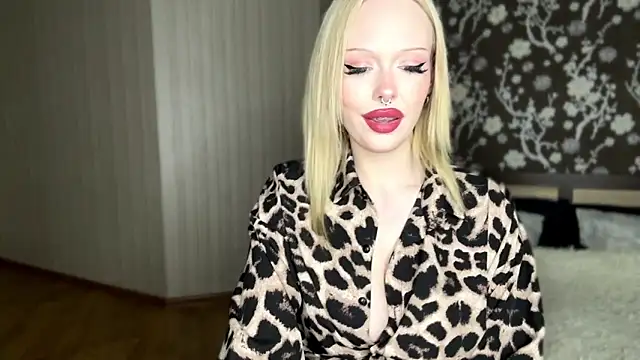 demilodge online show from February 11, 2026, 3:17 pm