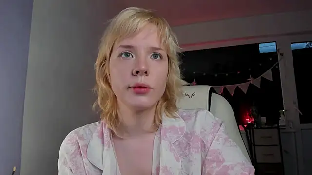  CuteAsFuck  online show from November 23, 2025, 11:21 am