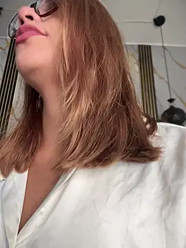 sara calderon online show from December 19, 2025, 1:29 pm