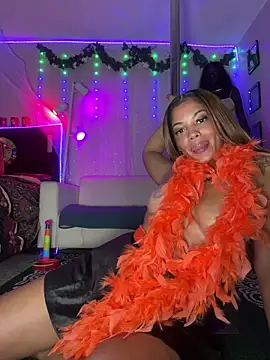 Snapshot of AsiaEssence chatting on October 19, 2025, 10:54 pm AsiaEssence online show from October 19, 2025, 10:54 pm