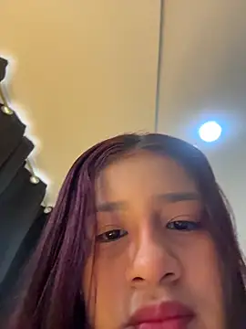 indialatin online show from November 23, 2025, 12:05 pm