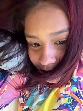 indialatin online show from December 3, 2025, 9:24 pm