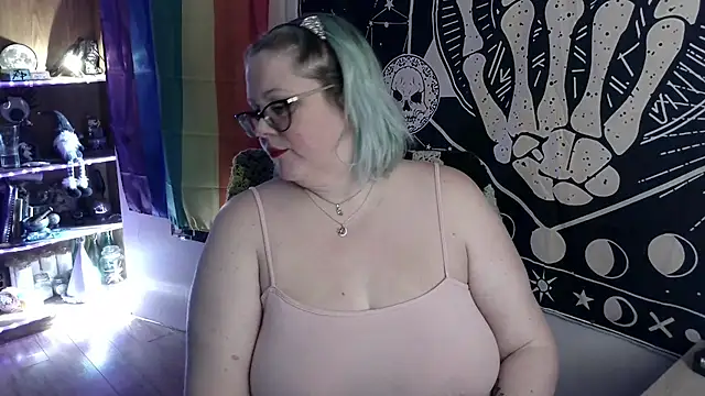 Kinky Witch online show from January 18, 2026, 5:39 pm