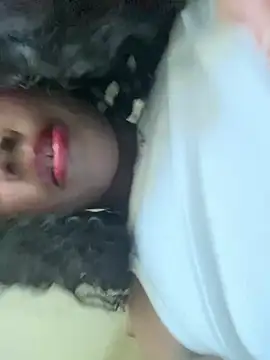 Alexia 24 online show from April 3, 2026, 10:08 pm