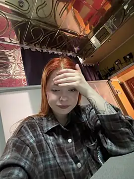 Snapshot of Dari_Toy_ chatting on June 16, 2026, 1:30 am Dari Toy online show from June 16, 2026, 1:30 am
