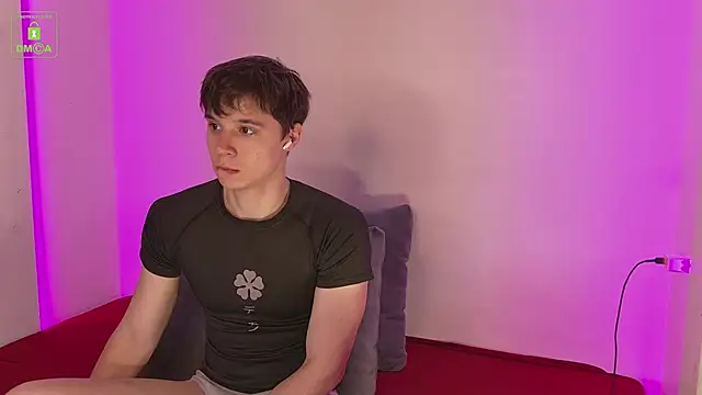 AnthonyHall online show from October 19, 2025, 4:35 am