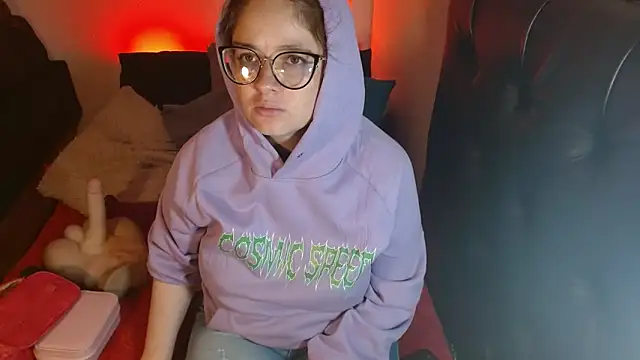 KrystalAdams online show from September 20, 2025, 12:17 pm