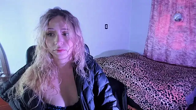 Pamela Squirtt online show from November 14, 2025, 12:59 pm