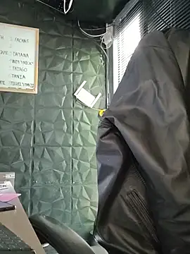 jacobs shelby online show from September 29, 2025, 1:27 pm