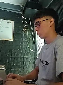 jacobs shelby online show from November 17, 2025, 2:23 pm