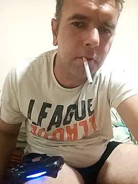 saladinbakiz online show from October 27, 2025, 10:03 pm