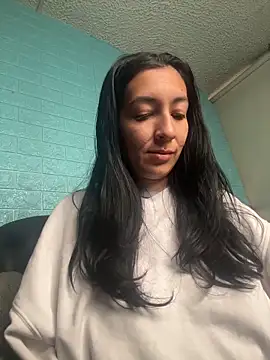 SALOME KORLAND online show from November 5, 2025, 11:43 am