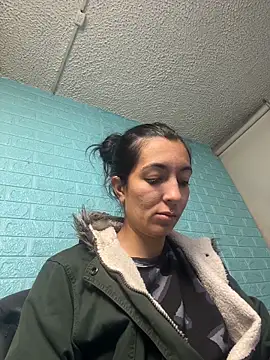 SALOME KORLAND online show from November 6, 2025, 12:17 pm